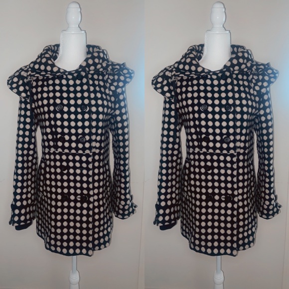 Polka dot coat - Picture 1 of 1